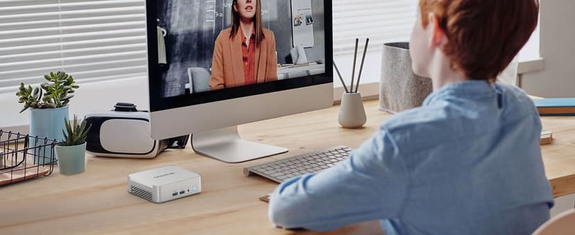 GEEKOM Mini PC XT13 Pro, with 13th Gen Intel i9-13900H Mini Computers(14 C/20T, Up to 5.4GHz) 32GB DDR4/2TB PCIe Gen 4 SSD Windows 11 Pro Support USB 4.0/2.5G LAN/8K/Quad Displays/Wi-Fi 6E/BT5.2