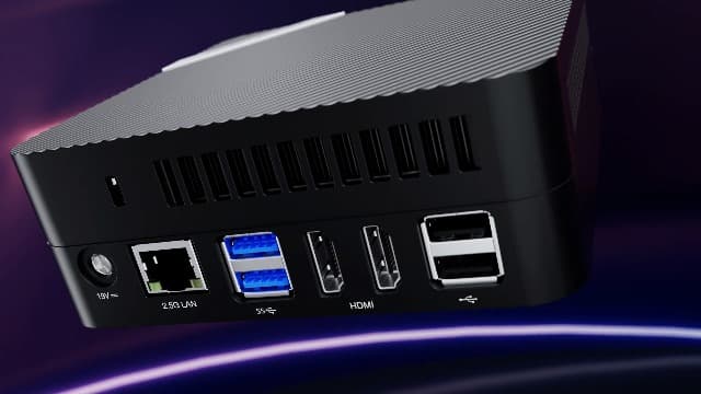 MINISFORUM Venus Series UM773 Lite Mini PC AMD Ryzen 7 7735HS up to 4.75GHz 32GB DDR5 512GB PCIe4.0 SSD AMD Radeon 680M Mini Computer, 2 x HDMI,1x USB4,5X USB Ports,WiFi 6,BT5. 2