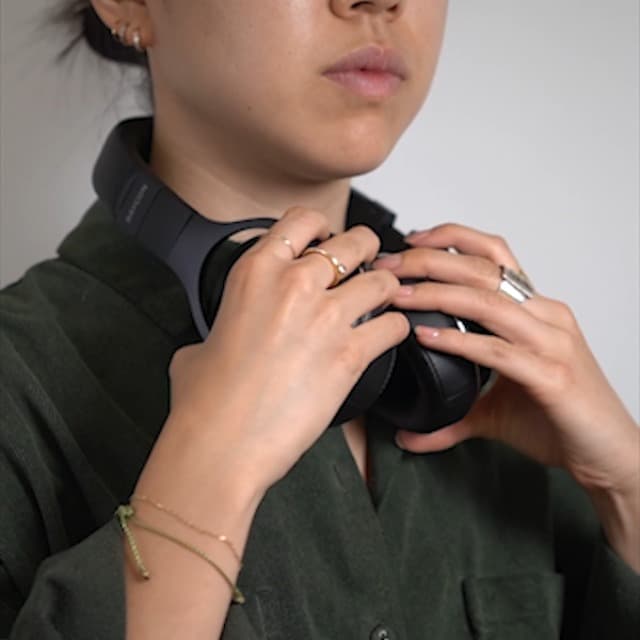 Raycon The Everyday Wireless Bluetooth Over Ear Headphones, with Active Noise Cancelling, Awareness Mode and Built in Microphone, IPX 4 Water Resistance, 40 Hours of Battery Life (Black)