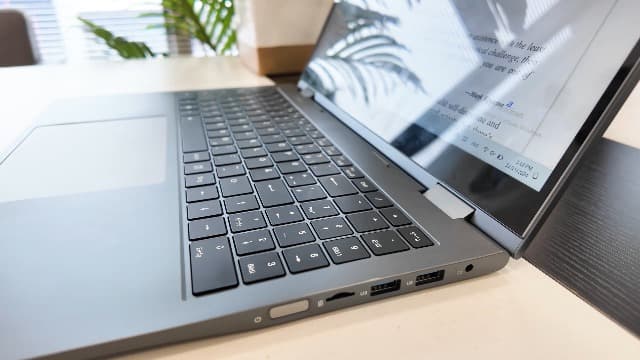 jumper Laptop 16 inch, Convertible Laptop with 1 Year Office 365, 16GB DDR4 640GB Storage, 360 Degree Rotation, Fingerprint Reader, Backlit Keyboard, Celeron N5095, 53.2WH, Type-C Full Function ﻿
