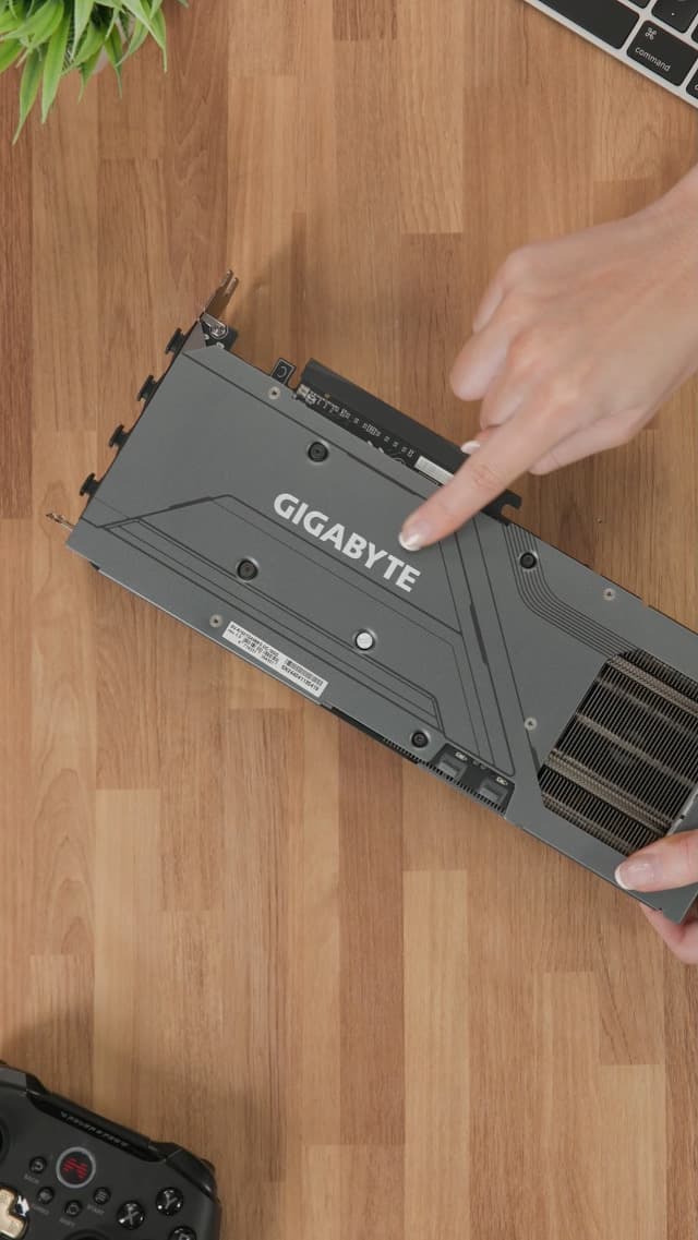 GIGABYTE Radeon RX 7600 XT Gaming OC 16G Graphics Card, 3X WINDFORCE Fans 16GB 128-bit GDDR6, GV-R76XTGAMING OC-16GD Video Card
