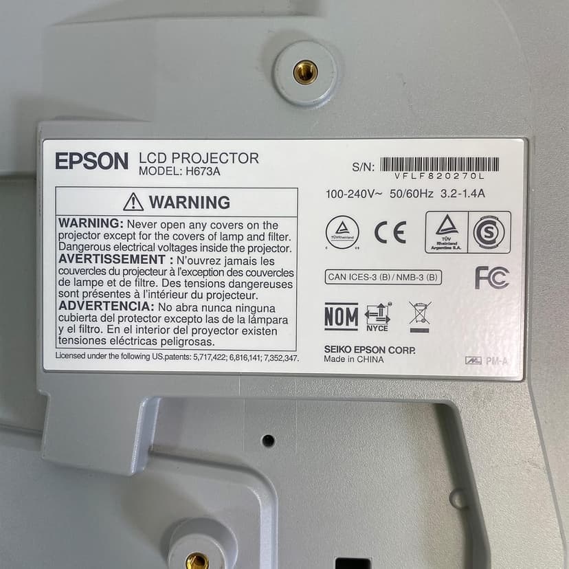 Epson PowerLite 530 XGA 3LCD Projector, White