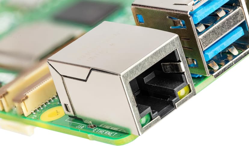 Raspberry Pi 5.2GB RAM