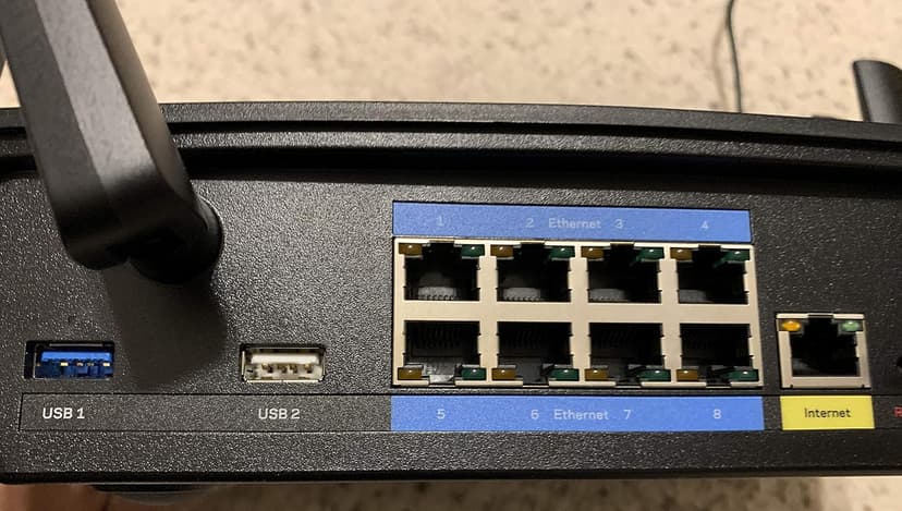 Linksys WiFi 5 Router, Tri-Band, 3,000 Sq. ft Coverage, 25+ Devices, Speeds up to (AC5400) 5.4Gbps - EA9500